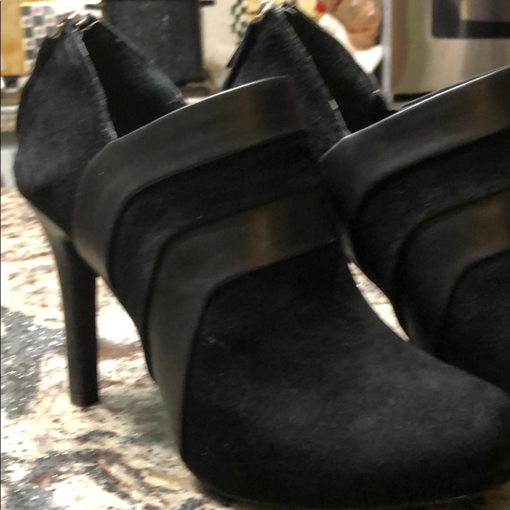 Alfani black suede booties